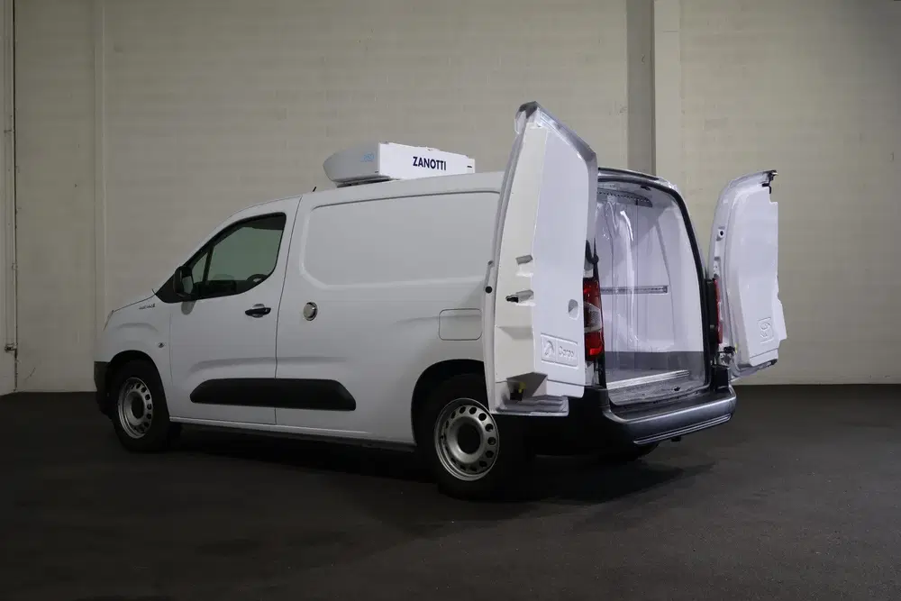 Toyota Proace City 50 kWh Koelwagen Vrieswagen -20 uit 2025, foto 12