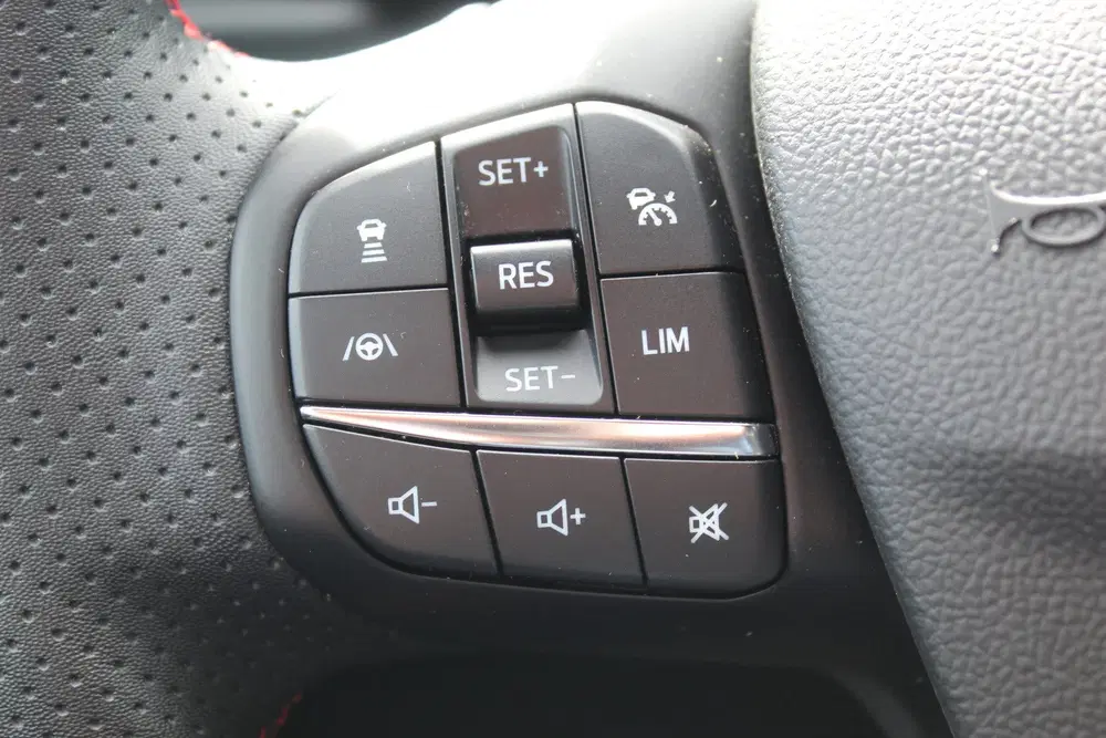 Ford Kuga 2.5-225pk Plug-in Hybrid ST-Line X. Hybrid uit 2023, foto 12