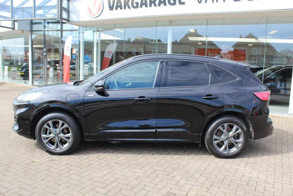 Ford Kuga 2.5-225pk Plug-in Hybrid ST-Line X. Hybrid uit 2023, foto 4