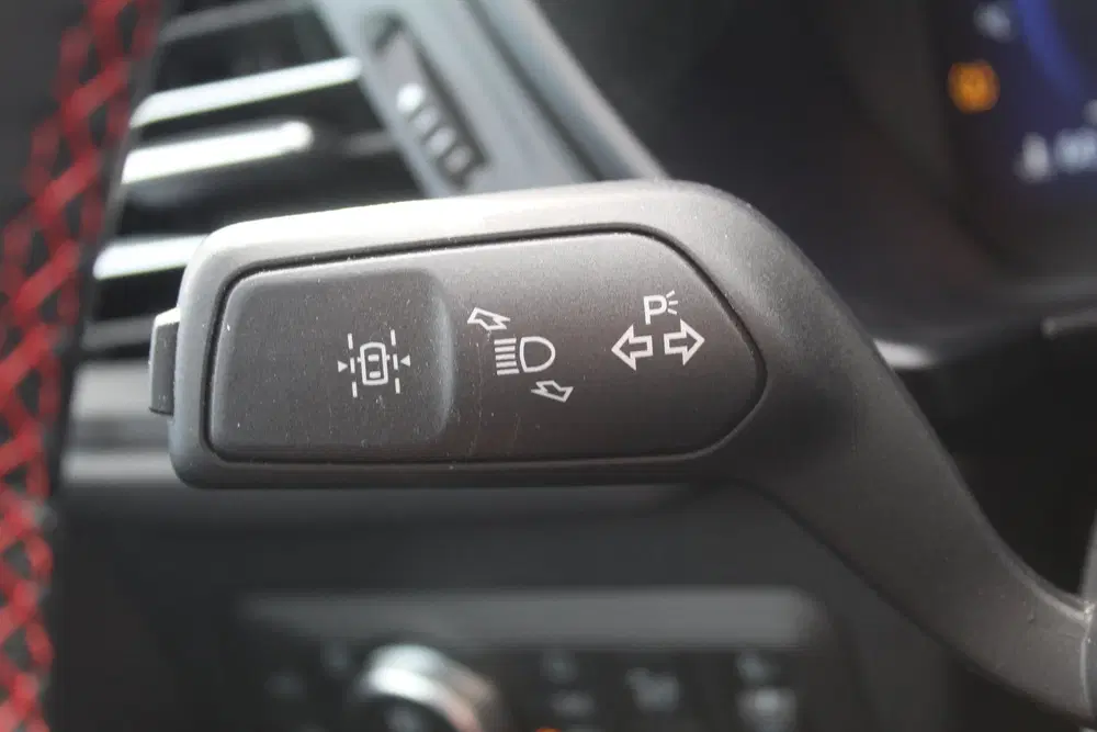 Ford Kuga 2.5-225pk Plug-in Hybrid ST-Line X. Hybrid uit 2023, foto 9