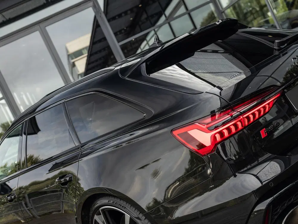 Audi RS6 4.0 TFSI quattro uit 2021, foto 10