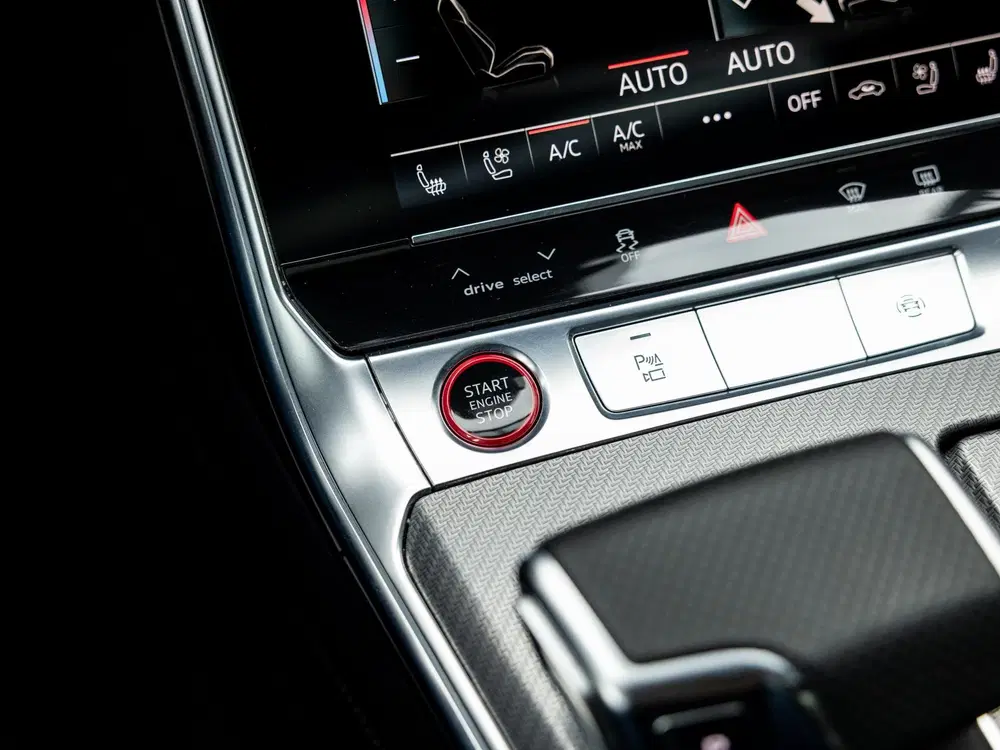 Audi RS6 4.0 TFSI quattro uit 2021, foto 15