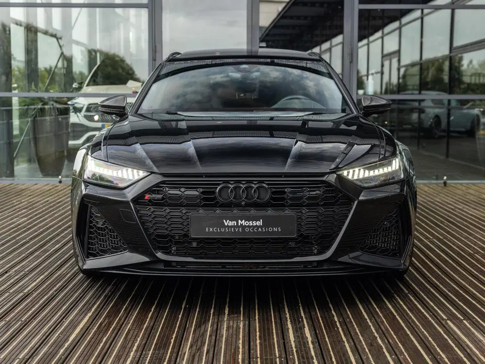 Audi RS6 4.0 TFSI quattro uit 2021, foto 2
