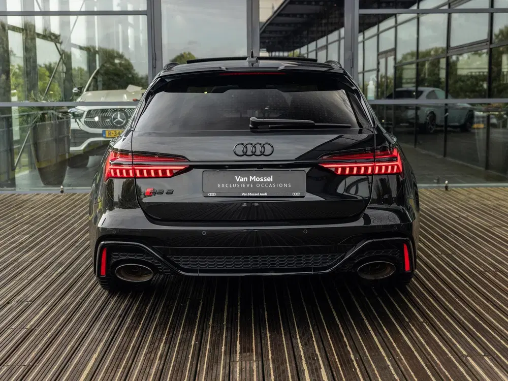 Audi RS6 4.0 TFSI quattro uit 2021, foto 5