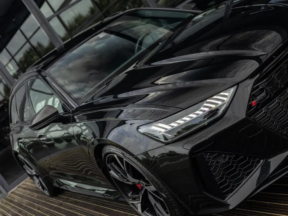 Audi RS6 4.0 TFSI quattro uit 2021, foto 7