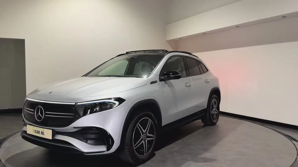 Mercedes-Benz EQA 300 4MATIC Business Solution 67 kWh uit 2021, foto 7