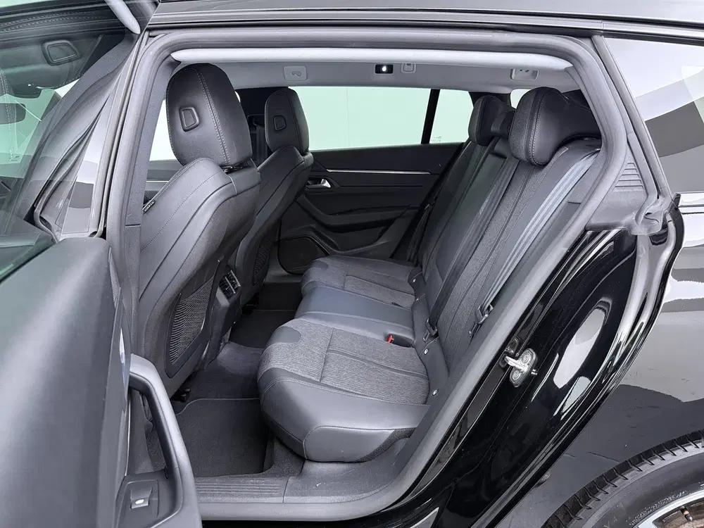 Peugeot 508 1.6 HYbrid Allure Pack Business uit 2022, foto 10