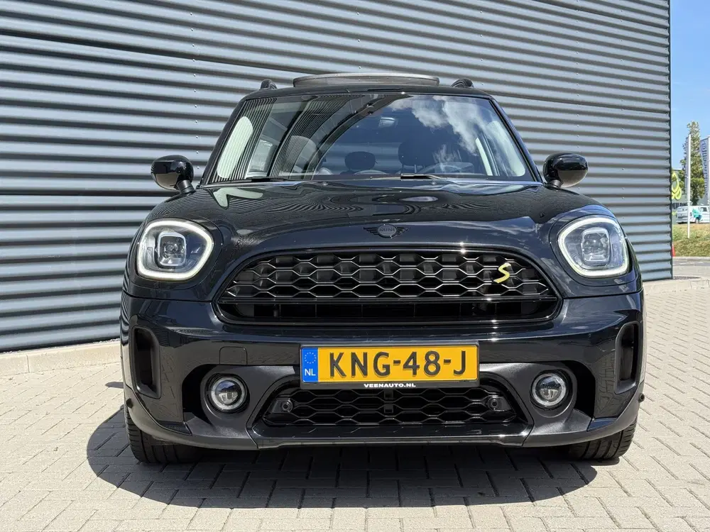 Mini Countryman 2.0 Cooper SE ALL4 Pano uit 2022, foto 2