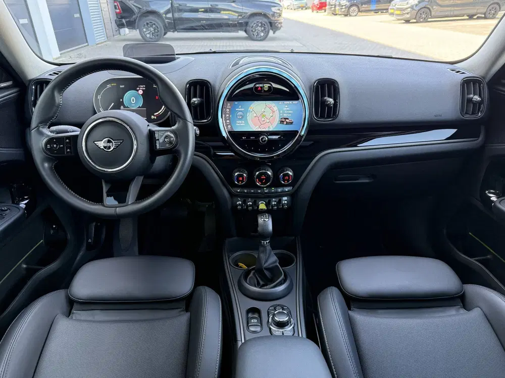 Mini Countryman 2.0 Cooper SE ALL4 Pano uit 2022, foto 6