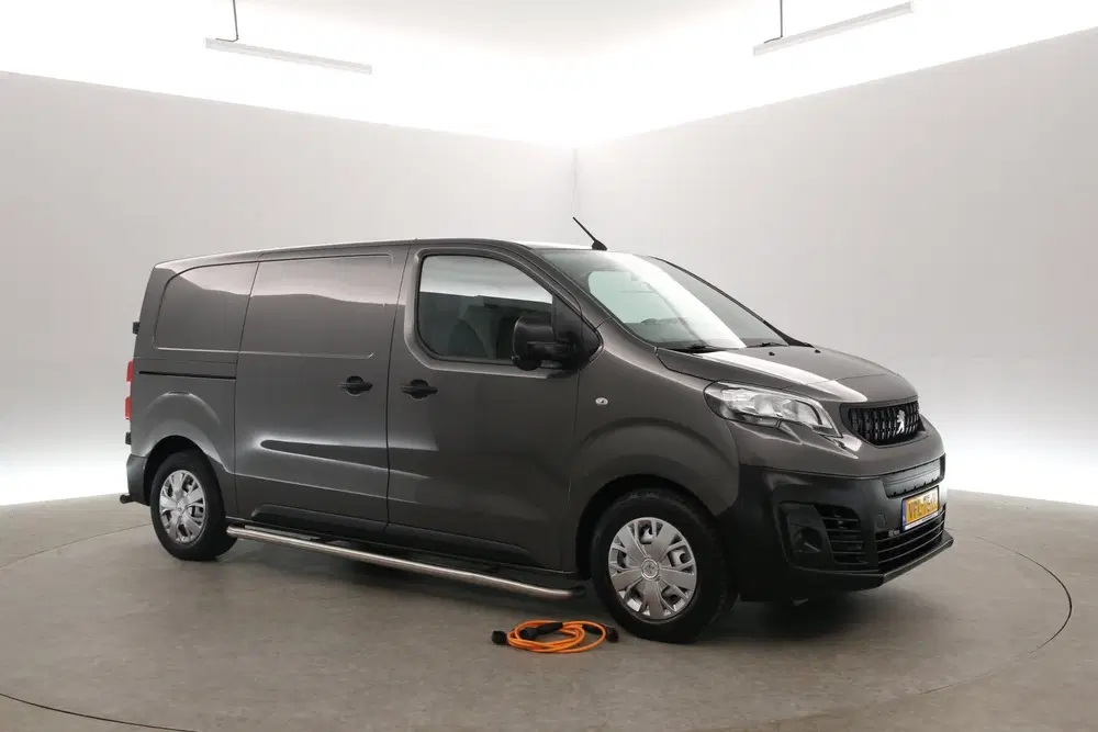 Fiat Scudo Peugeot e-Expert 75 kWh L2H1 uit 2022, foto 6