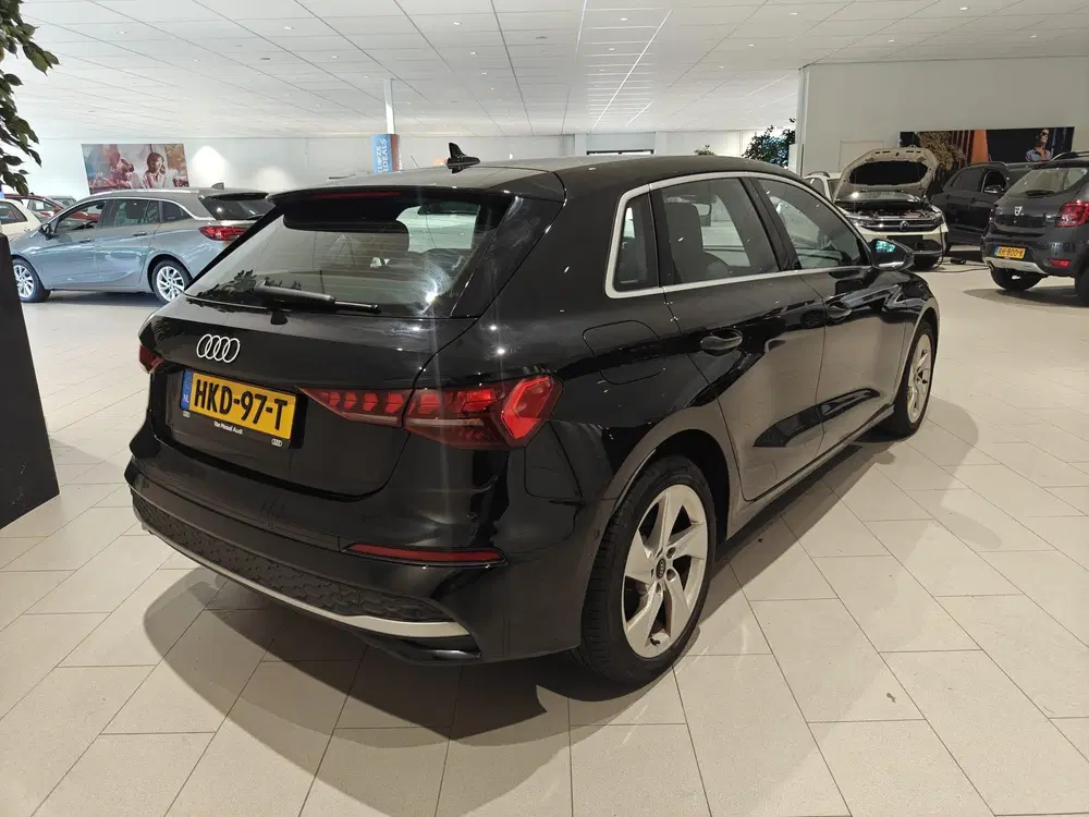 Audi A3 40 TFSI e Advanced edition 204 PK uit 2025, foto 7