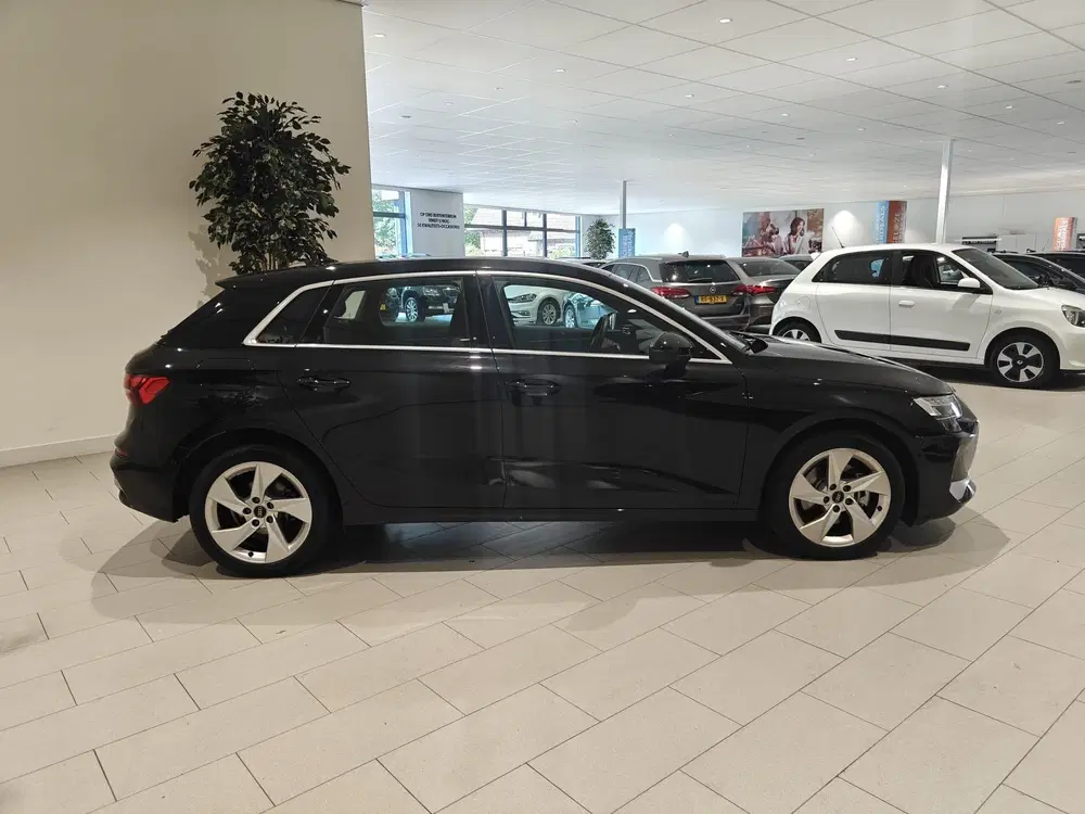 Audi A3 40 TFSI e Advanced edition 204 PK uit 2025, foto 8