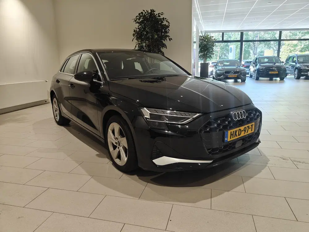 Audi A3 40 TFSI e Advanced edition 204 PK uit 2025, foto 9