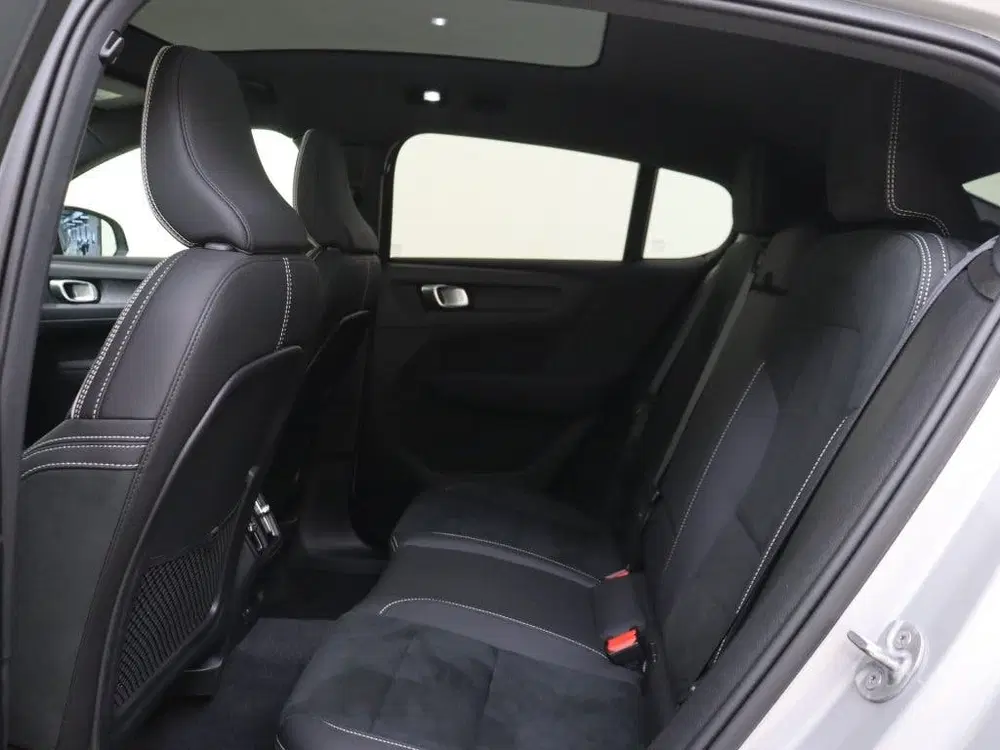 Volvo C40 Recharge Plus 69 kWh uit 2022, foto 10