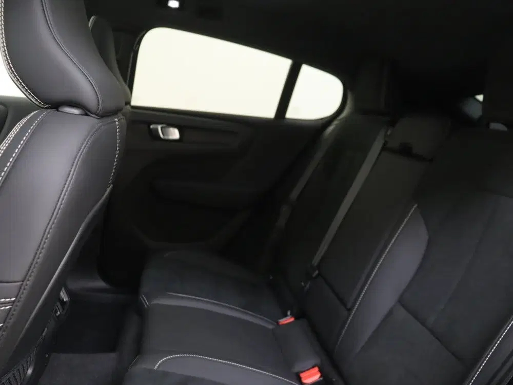 Volvo C40 Recharge Plus 69 kWh uit 2022, foto 9