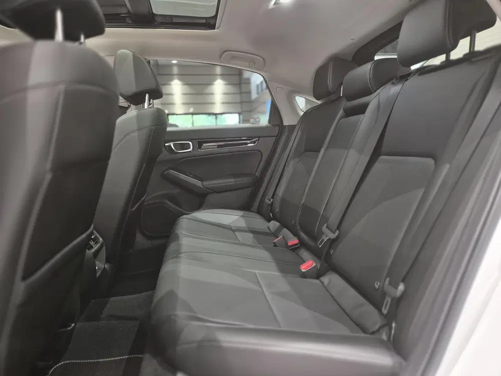 Honda Civic 2.0 e:HEV Advance uit 2023, foto 8