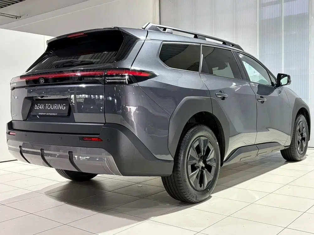 Toyota bZ4X Dynamic 75 kWh Direct leverbaar uit 2026, foto 6