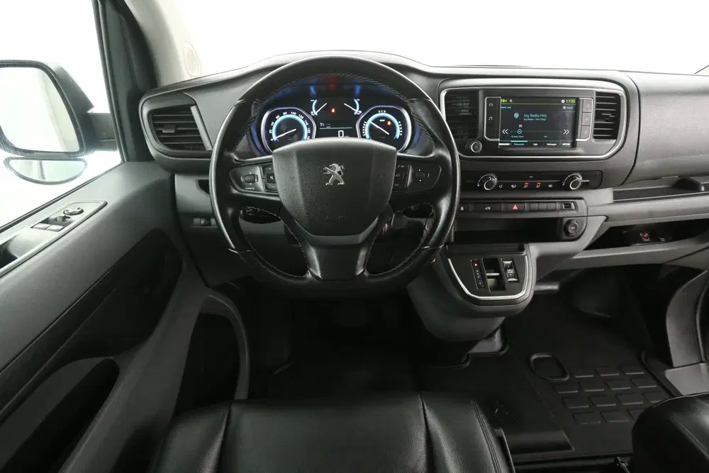 Peugeot Expert Elektrisch 75 kWh L2H1 uit 2022, foto 2