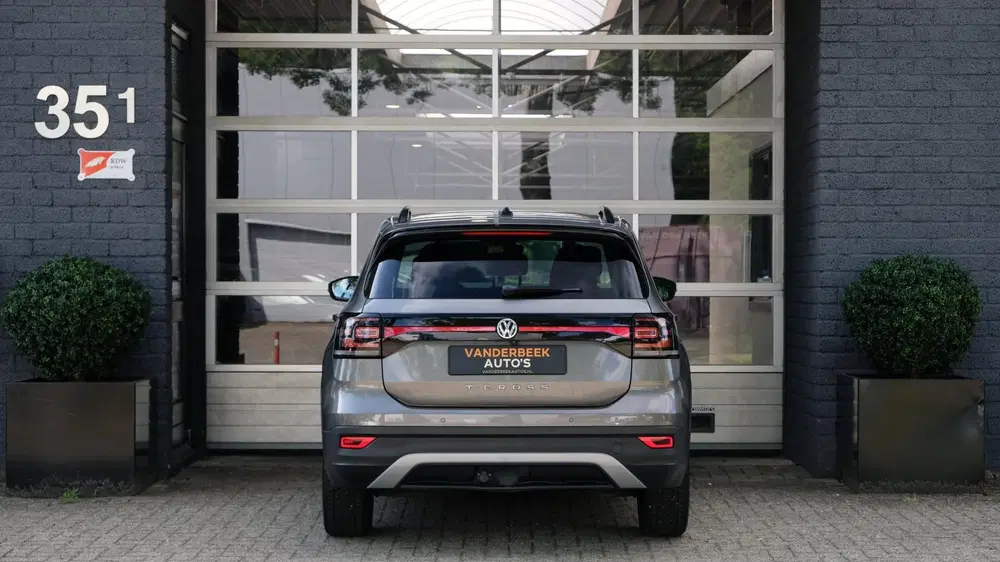 Volkswagen T-Cross 1.0 TSI Style 116PK ACC DSG CARPLAY CAMER uit 2019, foto 4