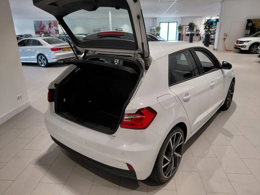 Audi A1 25 TFSI Pro Line 95 PK uit 2024, foto 6