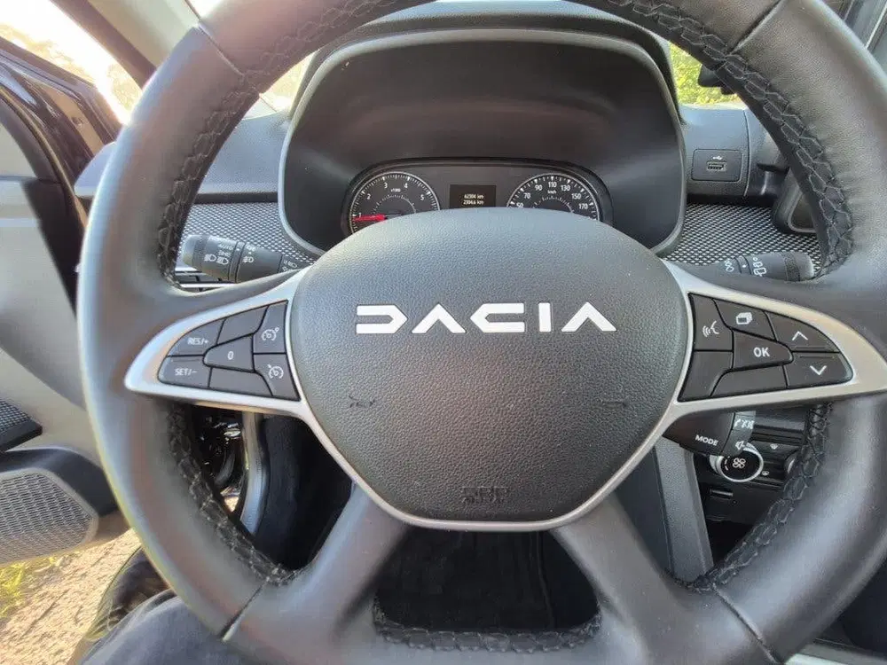 Dacia Sandero 1.0 TCE E-G EXPRESS. uit 2023, foto 12