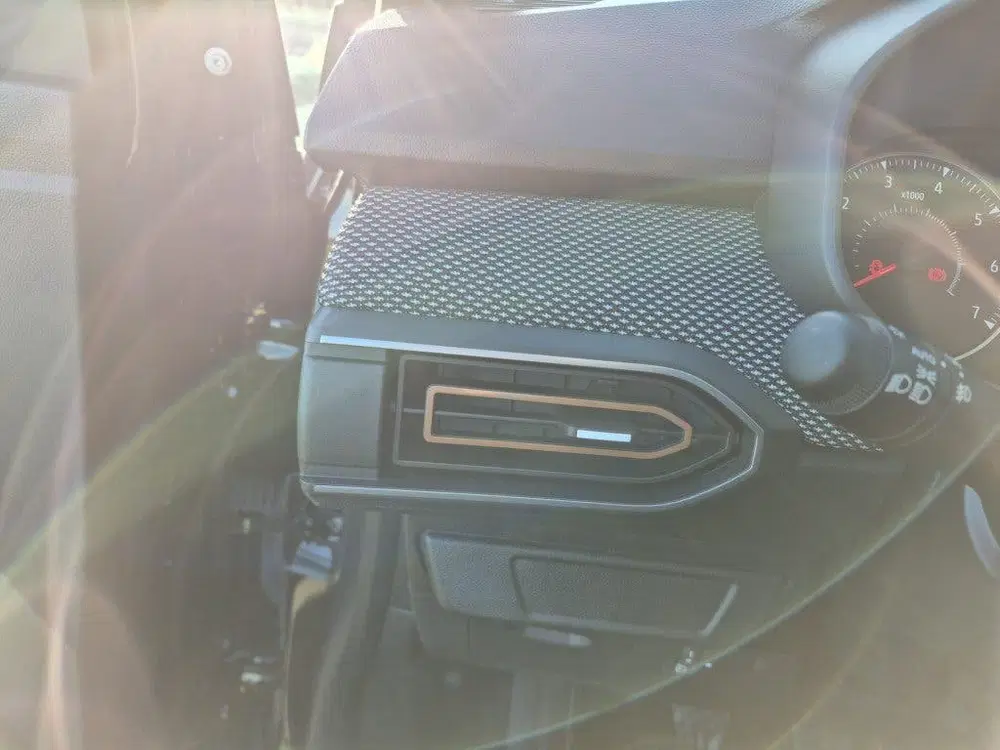 Dacia Sandero 1.0 TCE E-G EXPRESS. uit 2023, foto 14