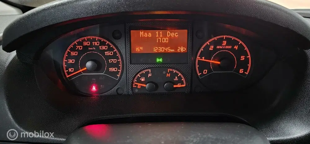 Citroën Jumper Citroen Jumper 2.2 BlueHDi 120 L1H1 Airco uit 2020, foto 7