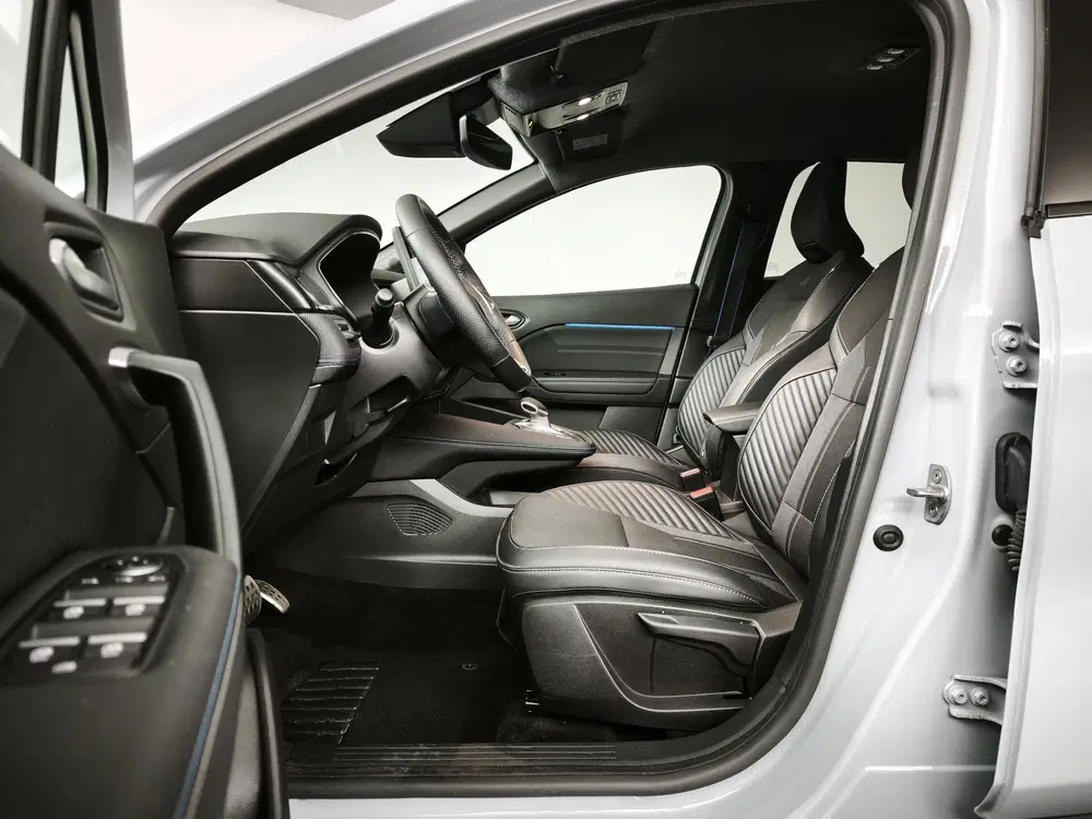 Renault Captur 1.6 E-Tech full hybrid 145 esprit Alpine uit 2025, foto 7
