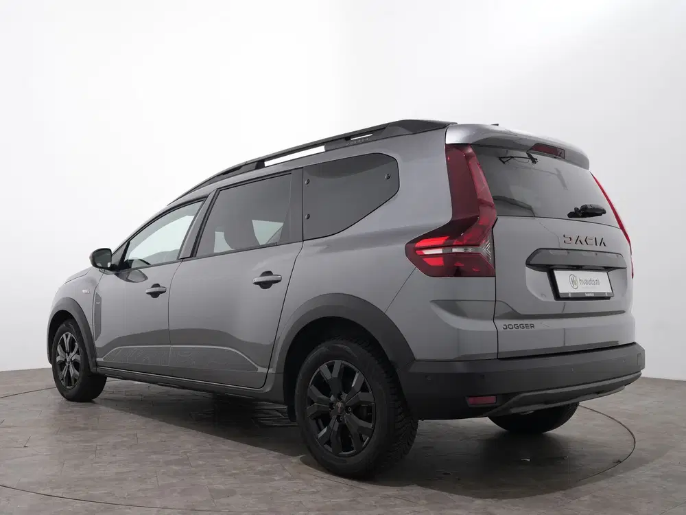 Dacia Jogger 1.0 TCe 110PK EXTREME 7-PERS uit 2025, foto 3