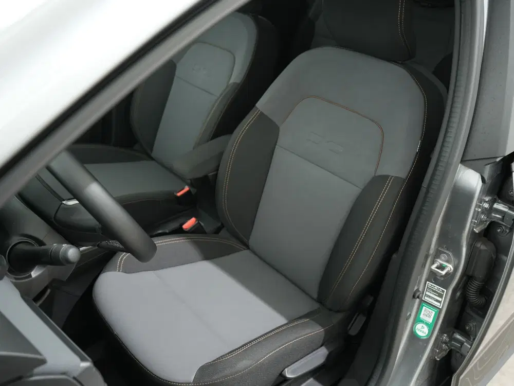 Dacia Jogger 1.0 TCe 110PK EXTREME 7-PERS uit 2025, foto 4