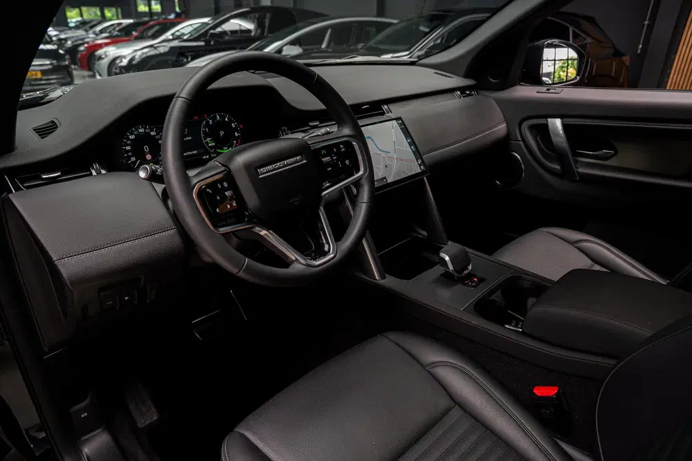 Land Rover Discovery Sport 1.5 P270e PHEV Panodak Leer Navi uit 2025, foto 10