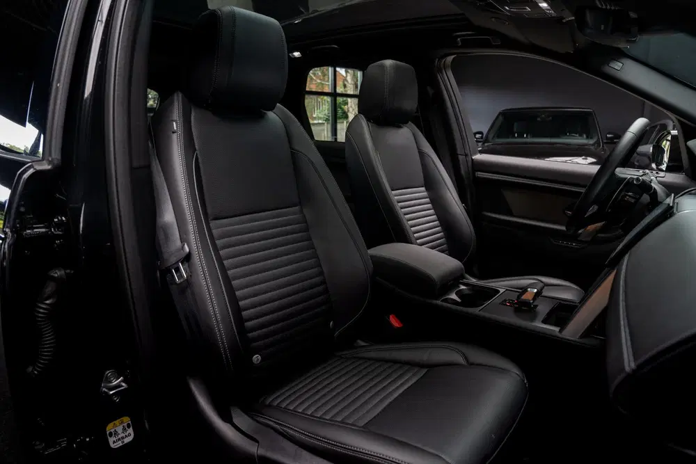 Land Rover Discovery Sport 1.5 P270e PHEV Panodak Leer Navi uit 2025, foto 13