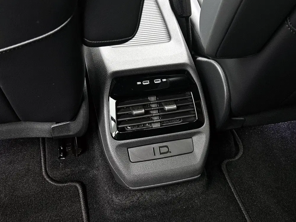 Volkswagen ID.4 Pro Limited Edition 77 kWh 286 PK uit 2026, foto 11
