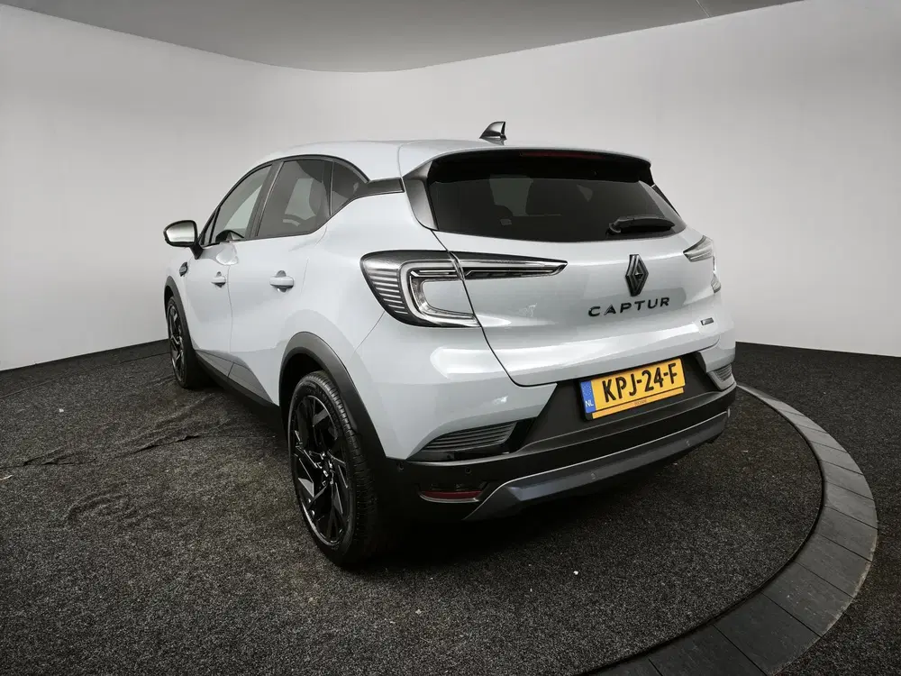 Renault Captur 1.6 E-Tech full hybrid 145 esprit Alpine uit 2025, foto 6