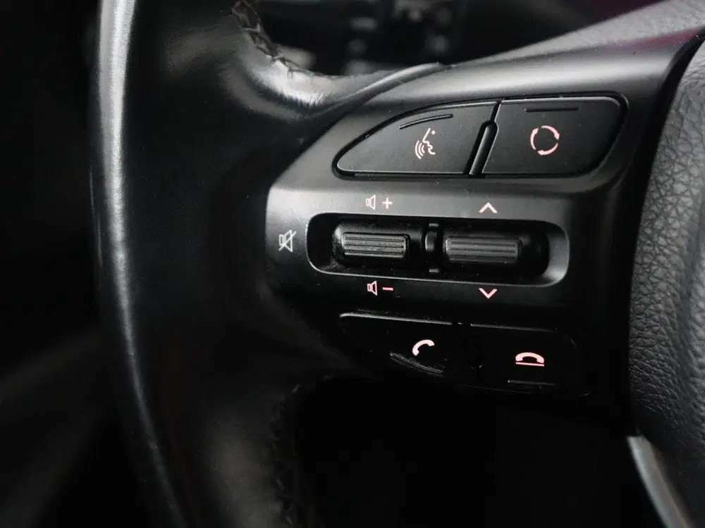 Kia Stonic 1.0 T-GDi DynamicPlusLine uit 2020, foto 13
