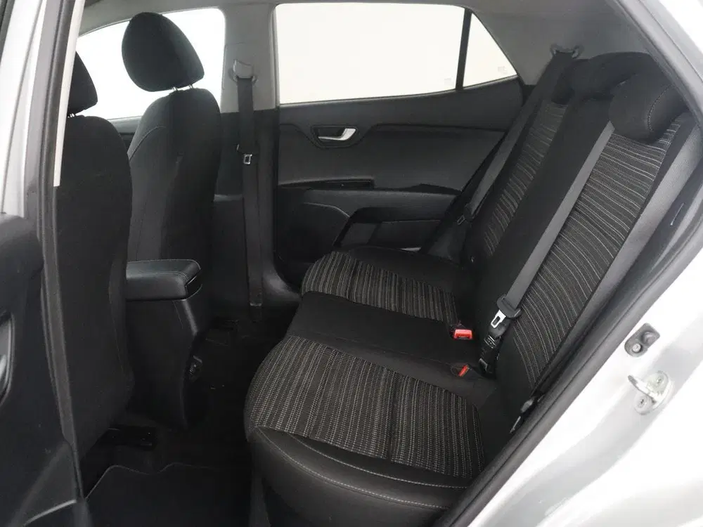 Kia Stonic 1.0 T-GDi DynamicPlusLine uit 2020, foto 5