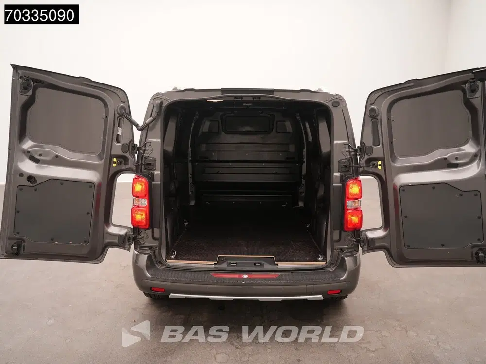 Citroën Jumpy 120pk Automaat L2H1 Airco Cruise Parkeerse uit 2021, foto 8