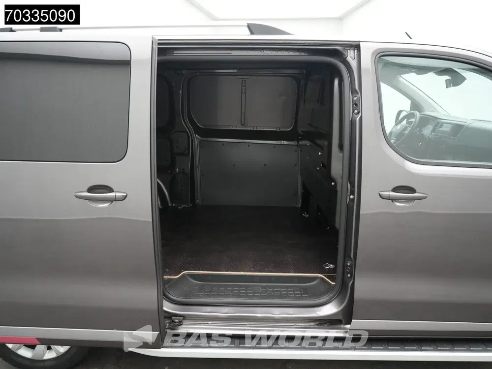 Citroën Jumpy 120pk Automaat L2H1 Airco Cruise Parkeerse uit 2021, foto 9