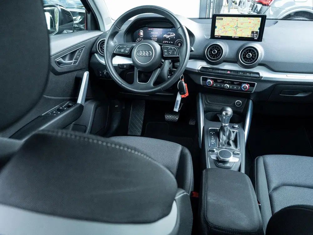 Audi Q2 35 TFSI epic uit 2019, foto 2
