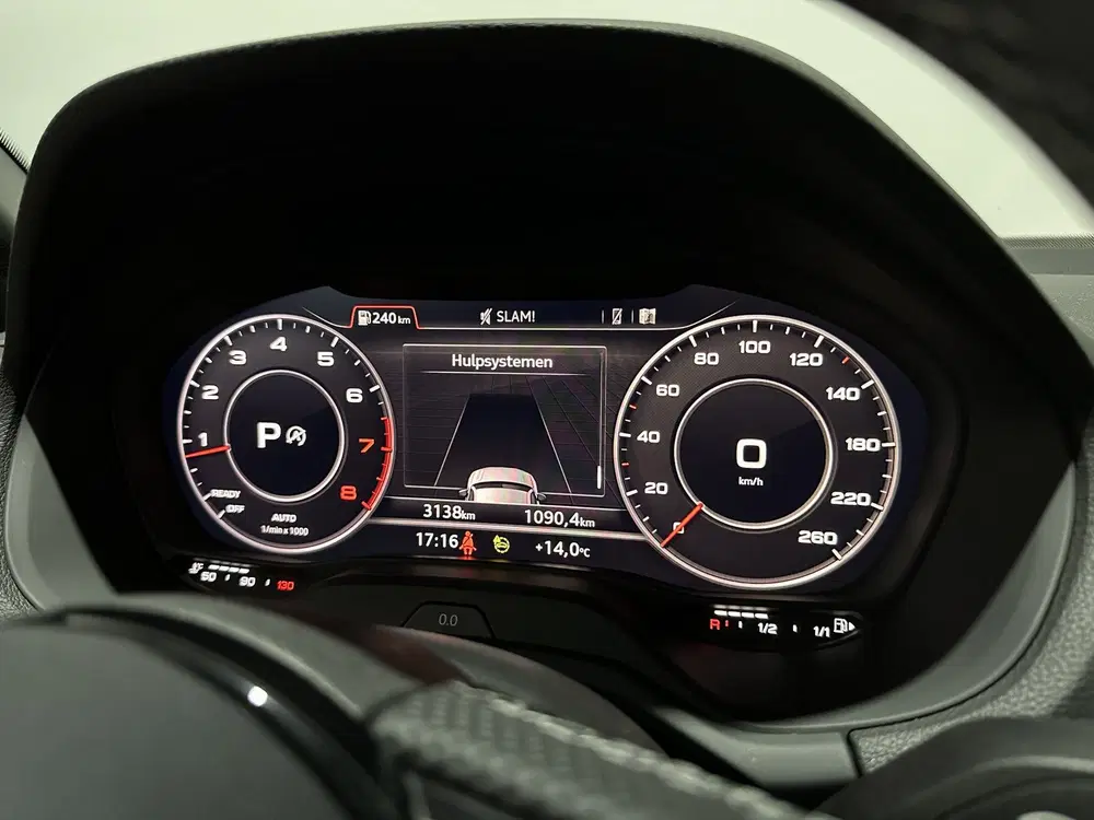 Audi Q2 35 TFSI S Edition uit 2024, foto 14