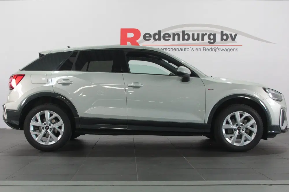 Audi Q2 35 TFSI S Edition uit 2024, foto 7