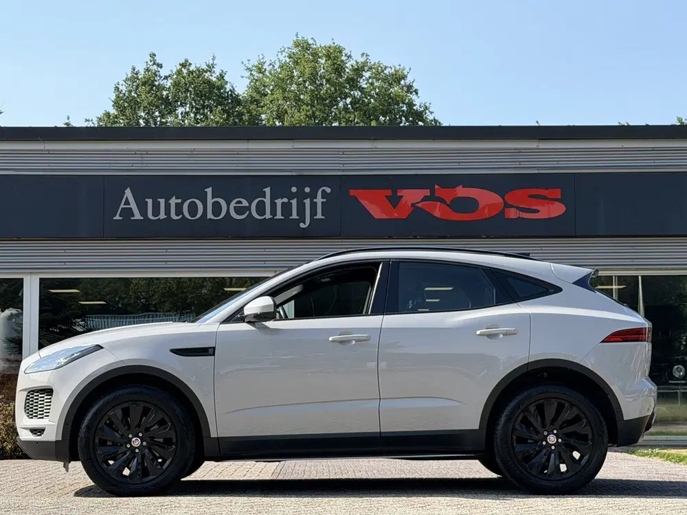 Jaguar E-Pace 2.0 P250 AWD S uit 2019, foto 3