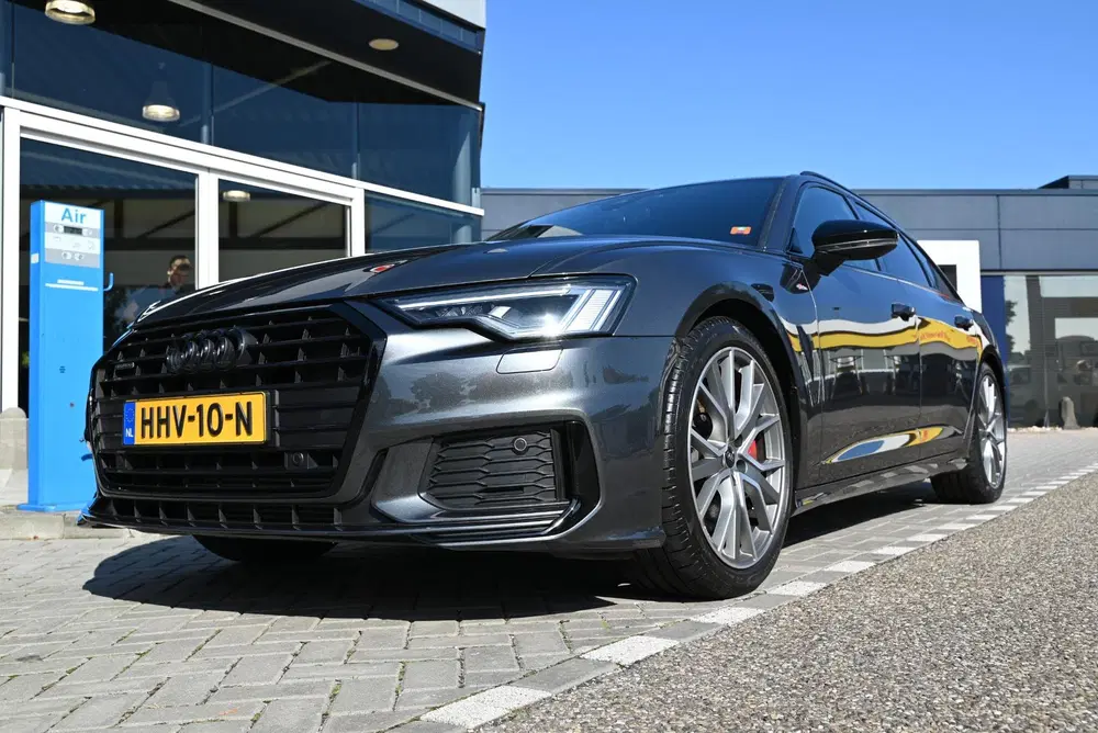 Audi A6 55 TFSIe quattro Pro Line S Competition uit 2022, foto 4