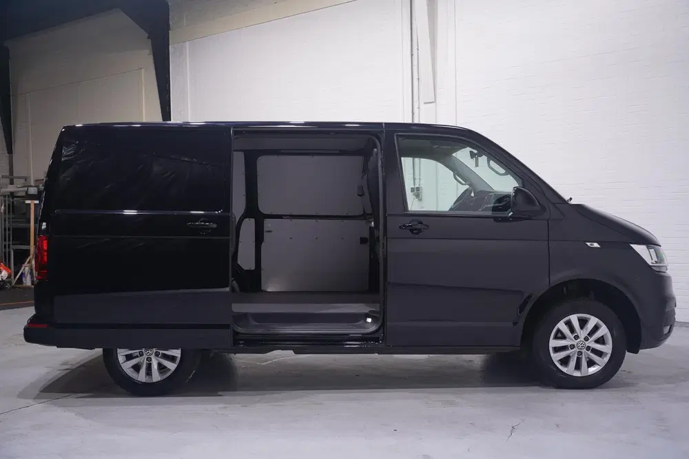 Volkswagen Transporter 2.0 TDI 150 pk DSG Aut. L1H1 Airco uit 2023, foto 10