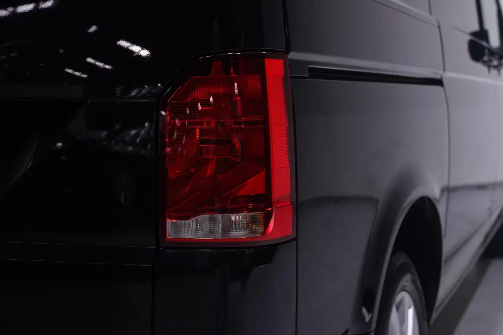 Volkswagen Transporter 2.0 TDI 150 pk DSG Aut. L1H1 Airco uit 2023, foto 12