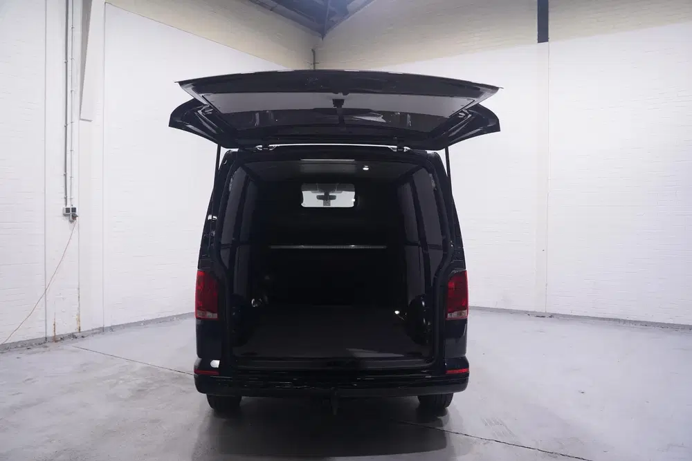 Volkswagen Transporter 2.0 TDI 150 pk DSG Aut. L1H1 Airco uit 2023, foto 13