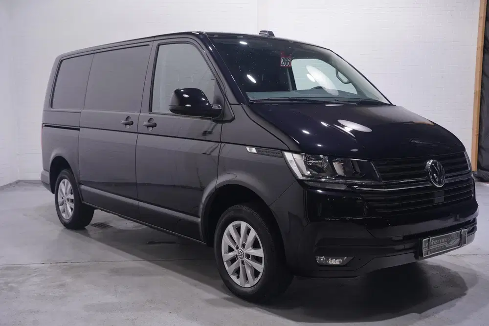 Volkswagen Transporter 2.0 TDI 150 pk DSG Aut. L1H1 Airco uit 2023, foto 2