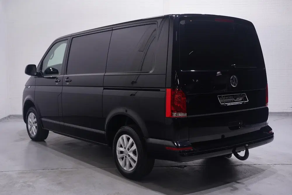 Volkswagen Transporter 2.0 TDI 150 pk DSG Aut. L1H1 Airco uit 2023, foto 3