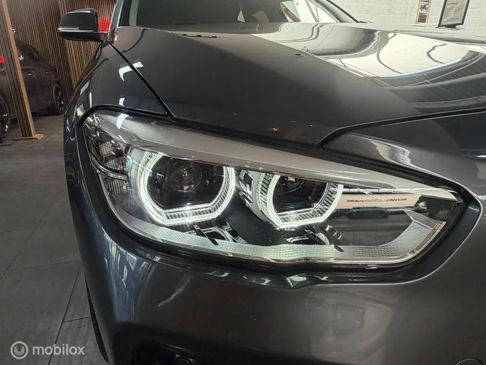BMW 1-serie 118i M Sport Edition uit 2019, foto 13
