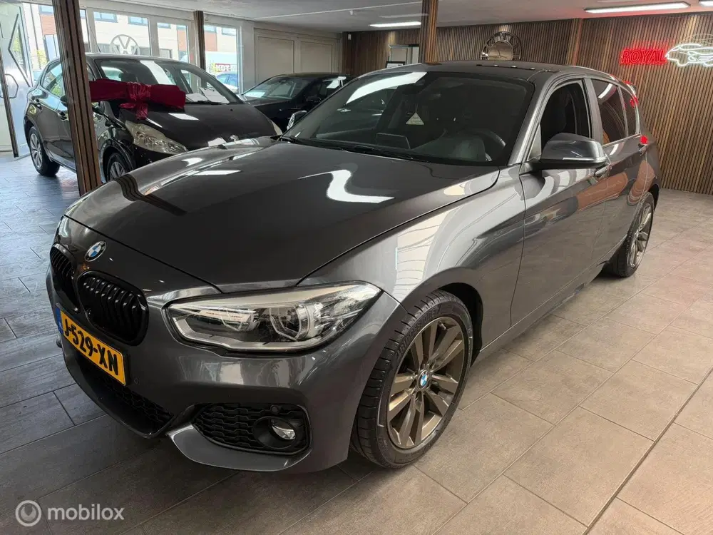BMW 1-serie 118i M Sport Edition uit 2019, foto 6